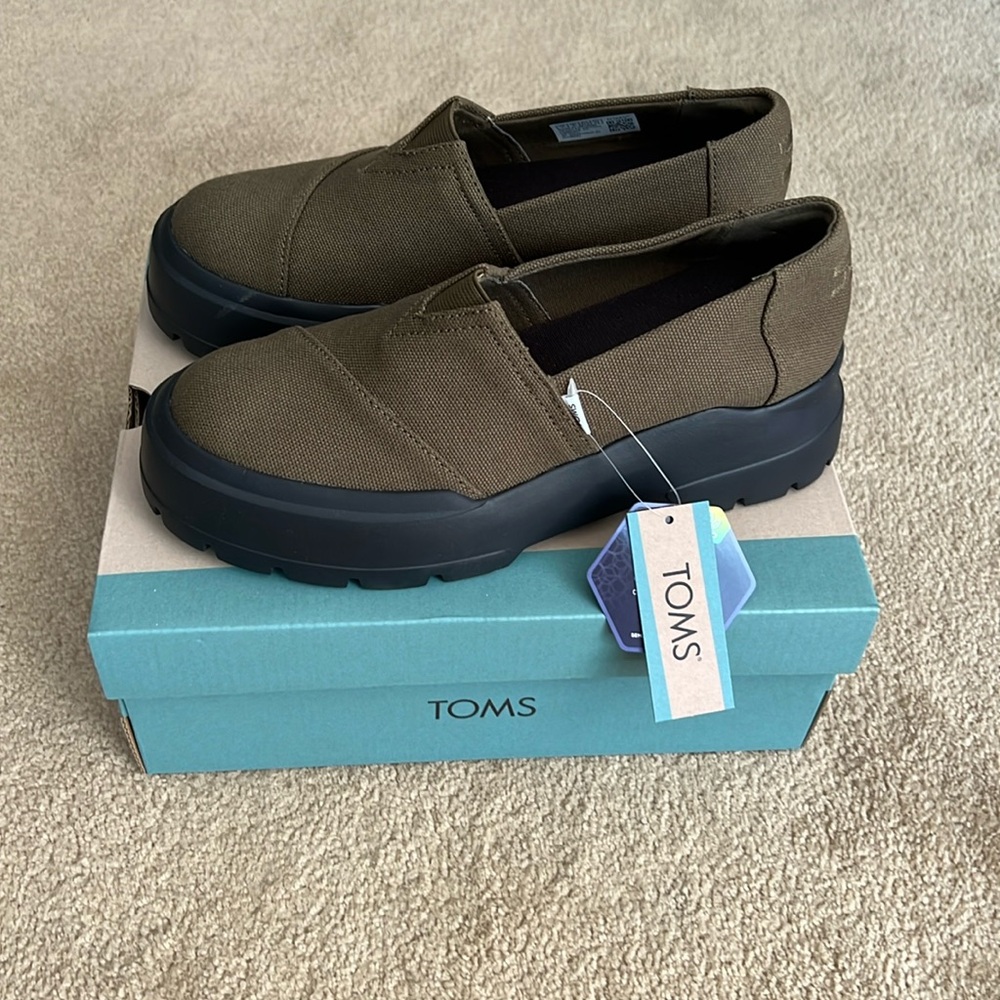 Toms Olive Green Platform Shoes